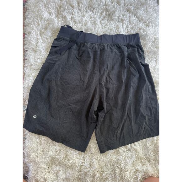Lululemon T.H.E. Short – Men’s Size XL, Olive/Black - Picture 5 of 8